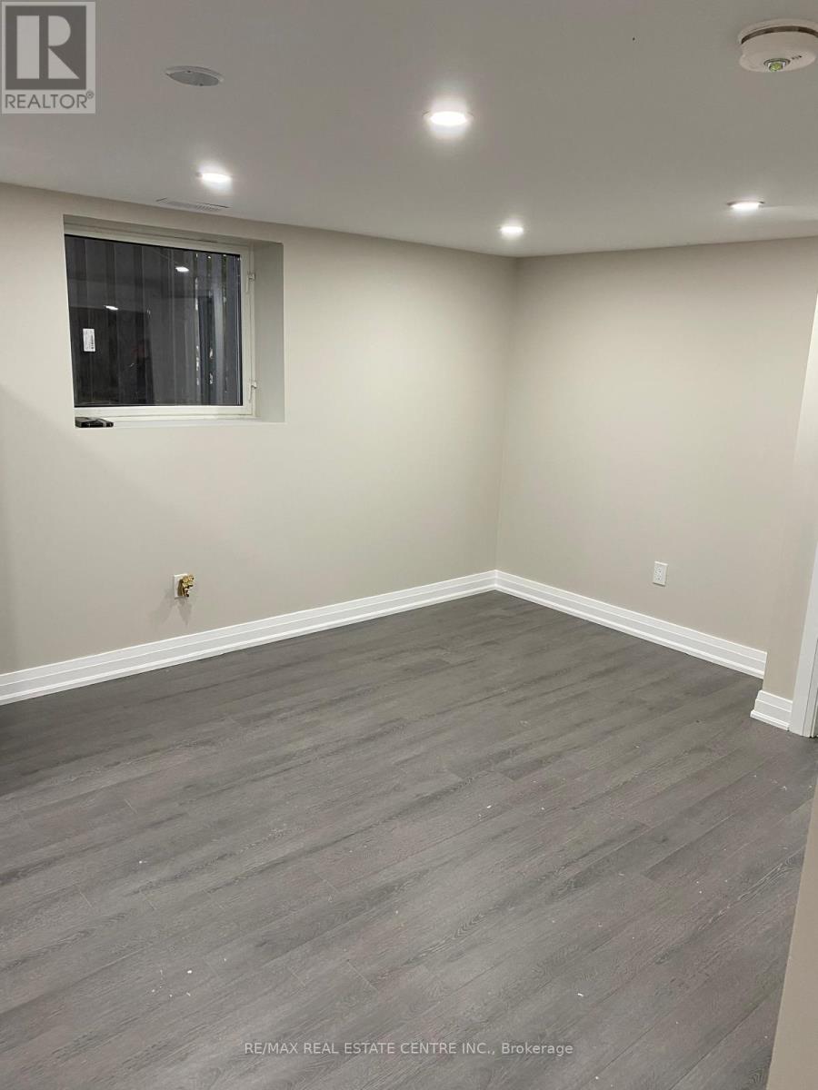 Bsment - 777 Cabot Trail, Milton, Ontario  L9T 3S1 - Photo 3 - W12510792