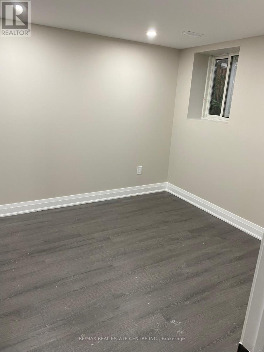 Bsment - 777 Cabot Trail, Milton, Ontario  L9T 3S1 - Photo 5 - W12510792