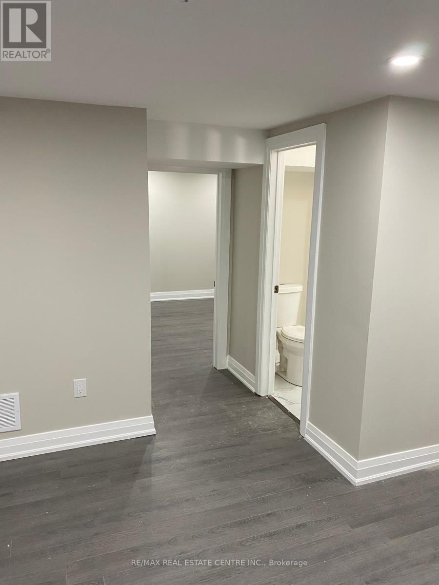 Bsment - 777 Cabot Trail, Milton, Ontario  L9T 3S1 - Photo 6 - W12510792