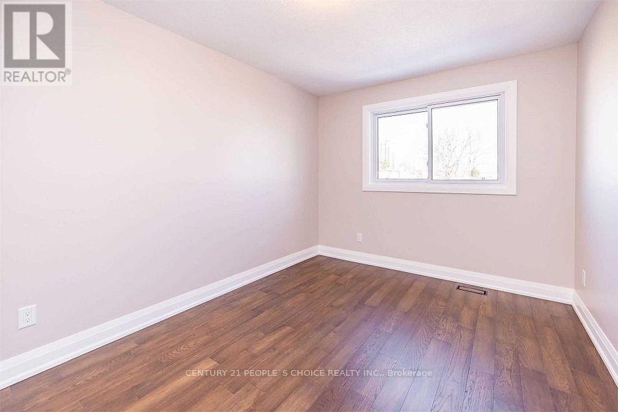 4194 Tea Garden Circle, Mississauga, Ontario  L5B 2W8 - Photo 12 - W12510812