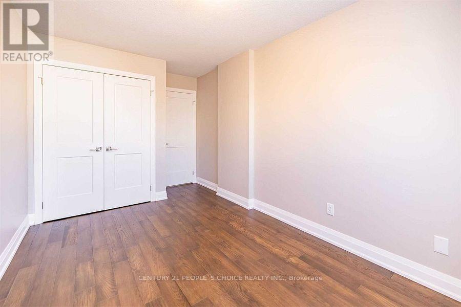 4194 Tea Garden Circle, Mississauga, Ontario  L5B 2W8 - Photo 8 - W12510812