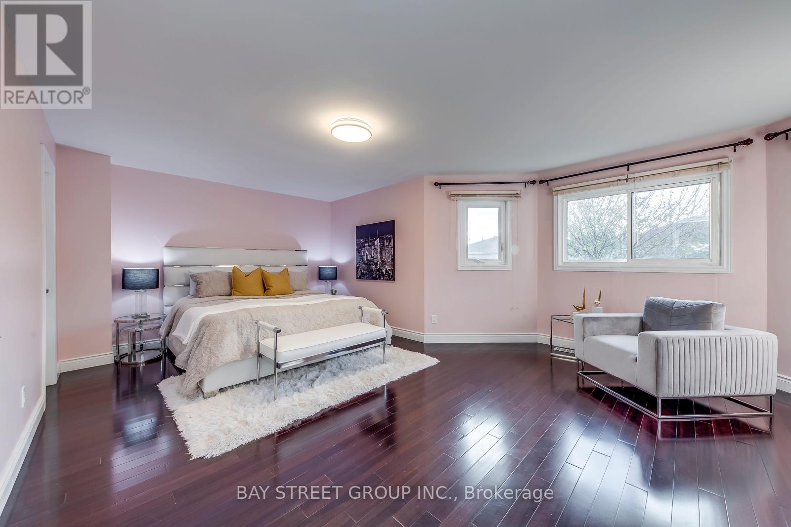 336 Wendron Crescent, Mississauga, Ontario  L5R 3H4 - Photo 27 - W12510826