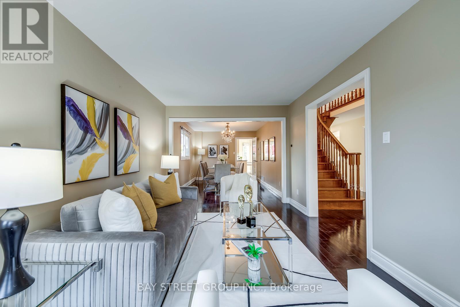 336 Wendron Crescent, Mississauga, Ontario  L5R 3H4 - Photo 9 - W12510826