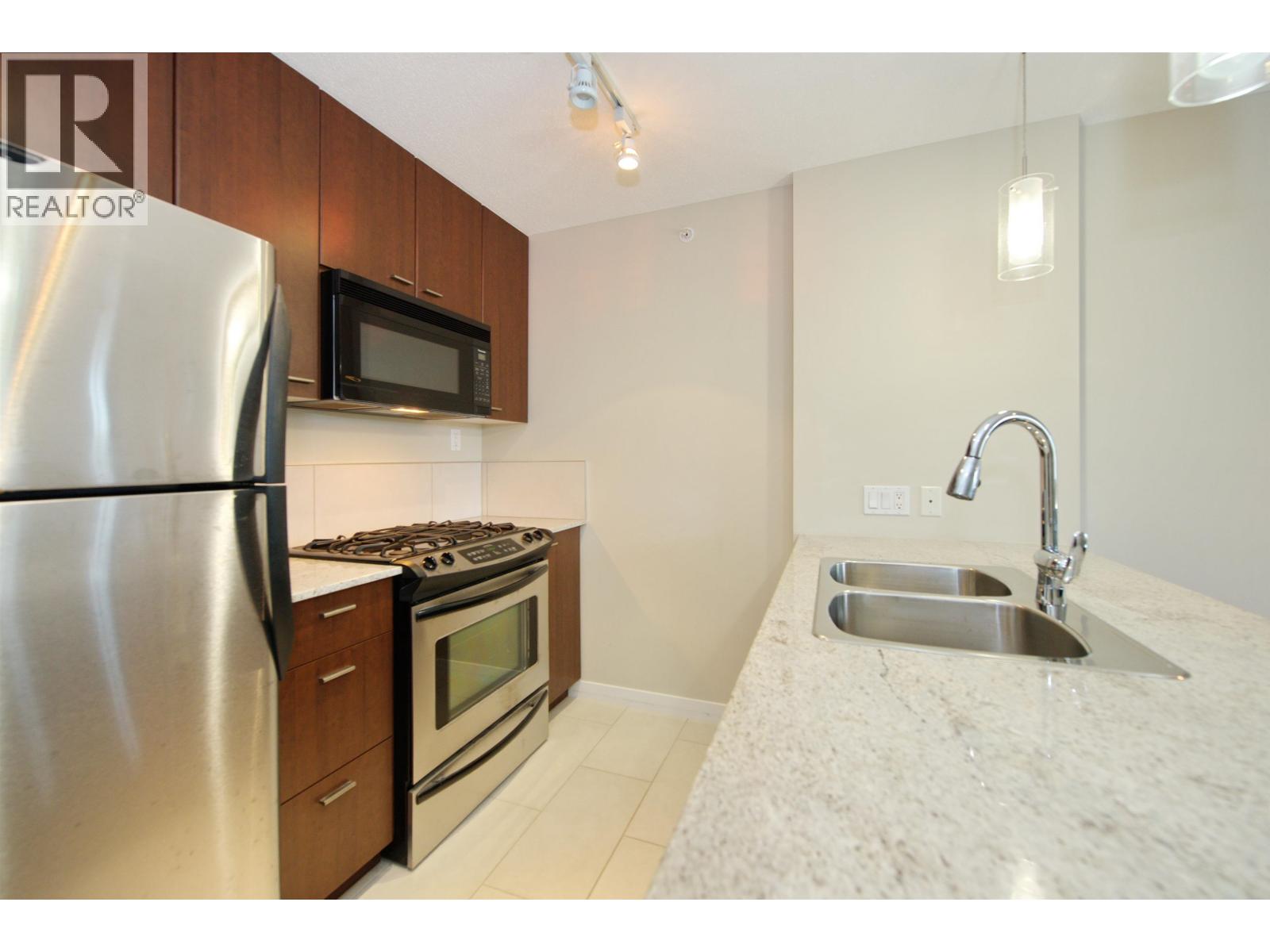 301 7063 Hall Avenue, Burnaby, British Columbia  V5E 0A5 - Photo 9 - R3063984