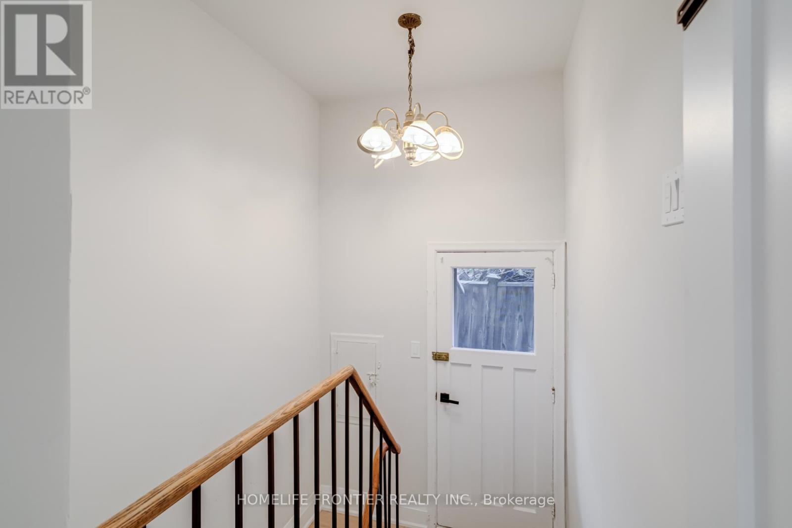 208 Betty Ann Drive, Toronto, Ontario  M2R 1A7 - Photo 18 - C12510828