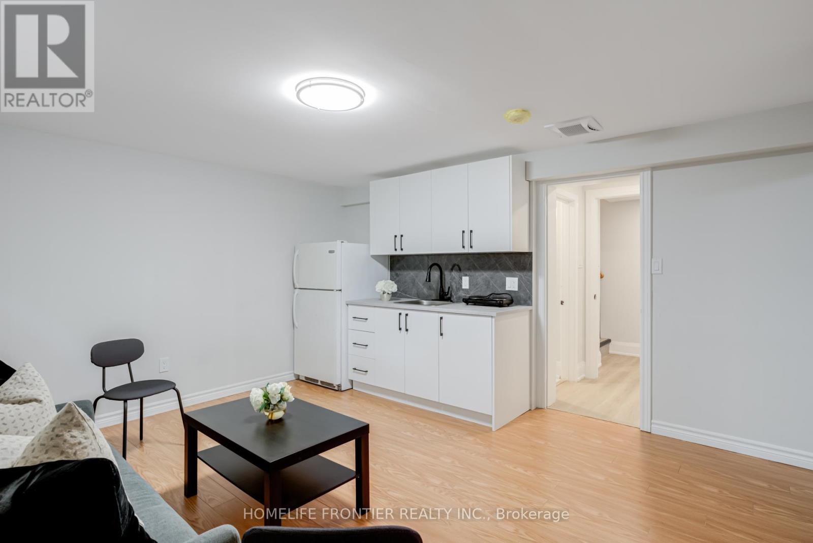 208 Betty Ann Drive, Toronto, Ontario  M2R 1A7 - Photo 20 - C12510828