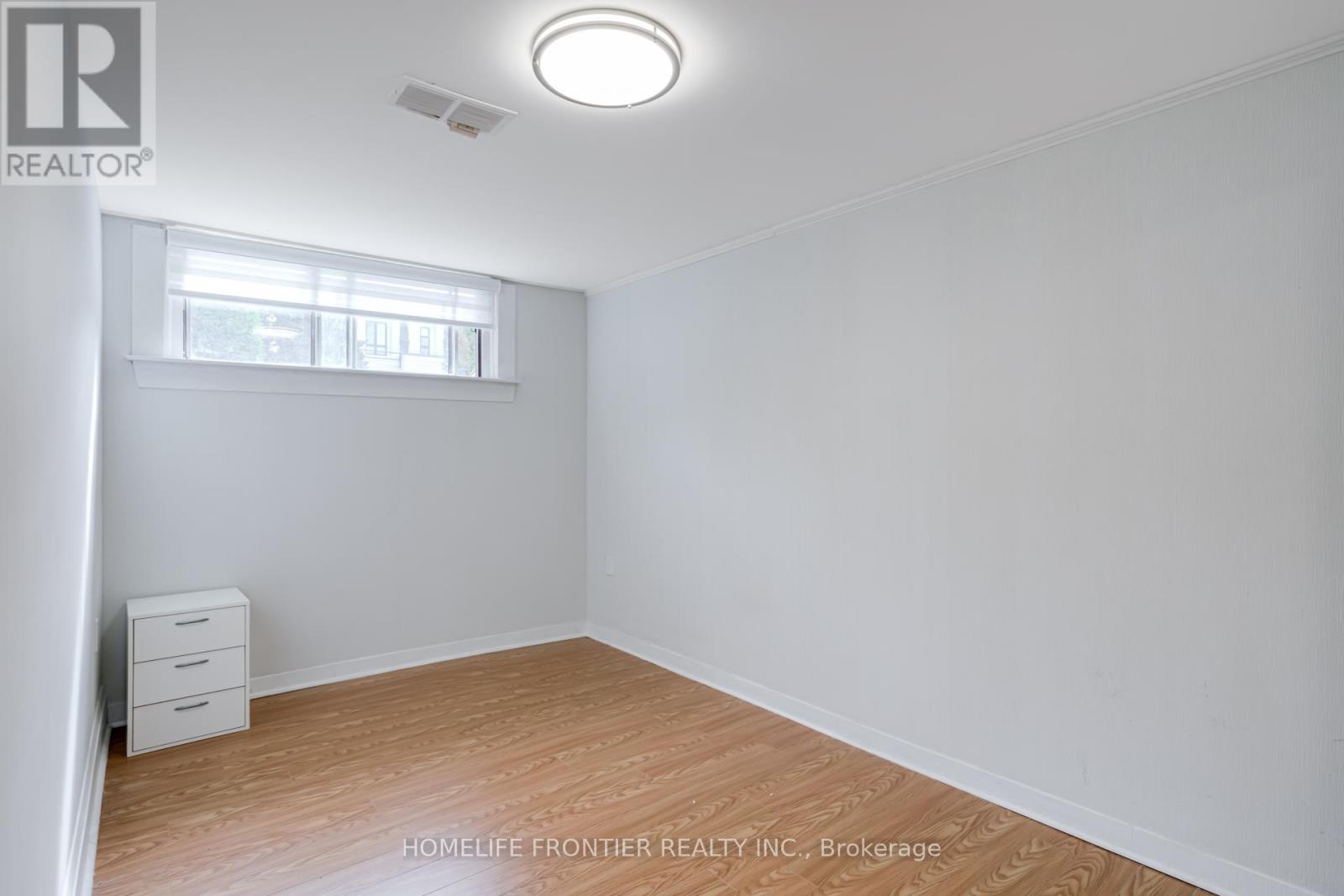 208 Betty Ann Drive, Toronto, Ontario  M2R 1A7 - Photo 33 - C12510828