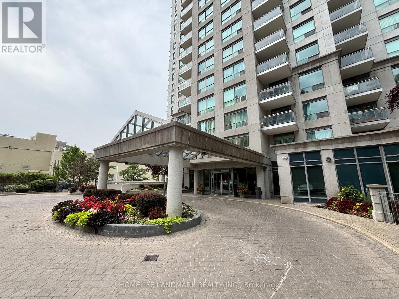 902 - 21 Hillcrest Avenue, Toronto, Ontario  M2N 3N4 - Photo 3 - C12510830