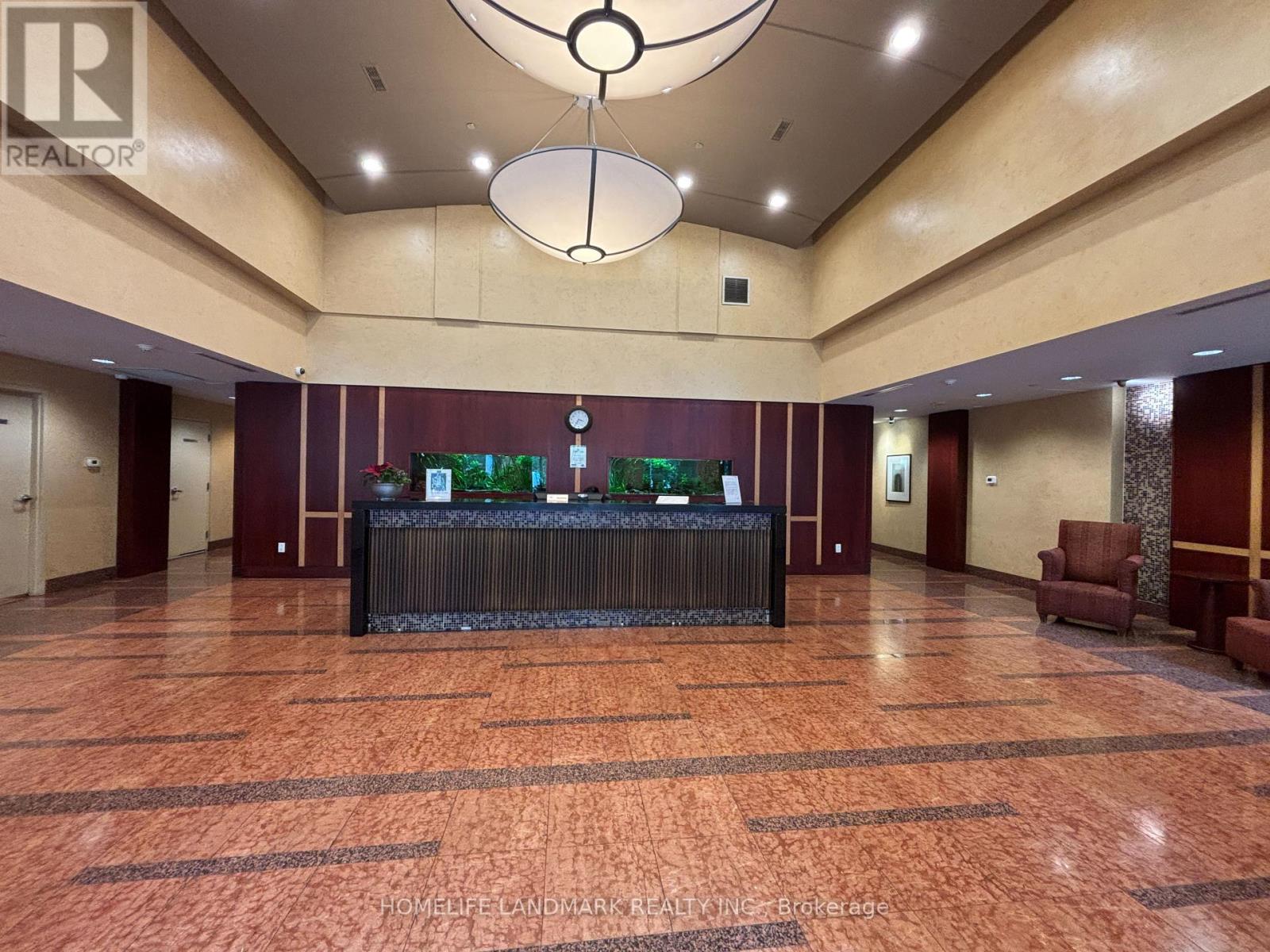 902 - 21 Hillcrest Avenue, Toronto, Ontario  M2N 3N4 - Photo 5 - C12510830