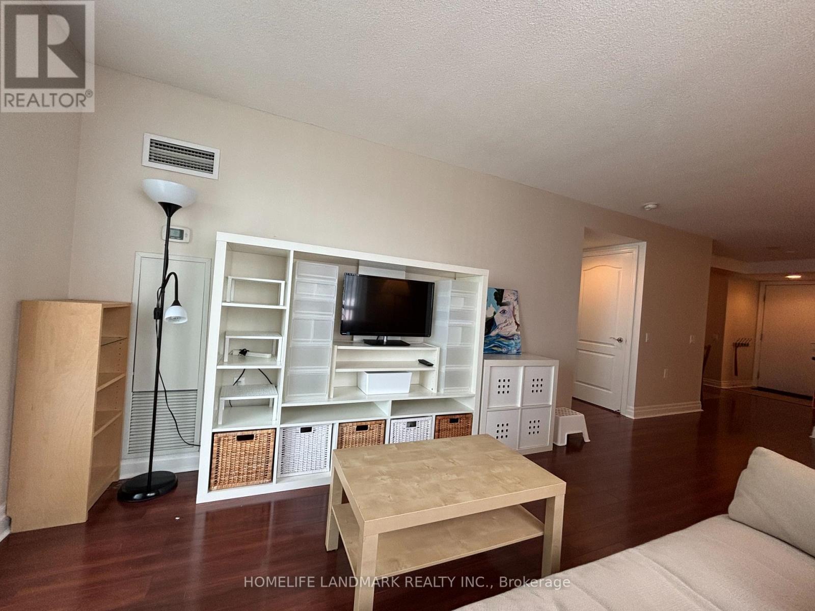 902 - 21 Hillcrest Avenue, Toronto, Ontario  M2N 3N4 - Photo 9 - C12510830