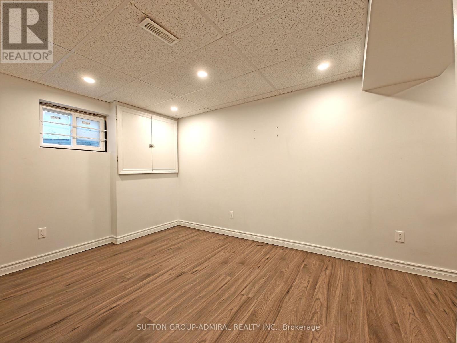 Bsmt - 10 Whitehorn Crescent, Toronto, Ontario  M2J 3B2 - Photo 7 - C12510842