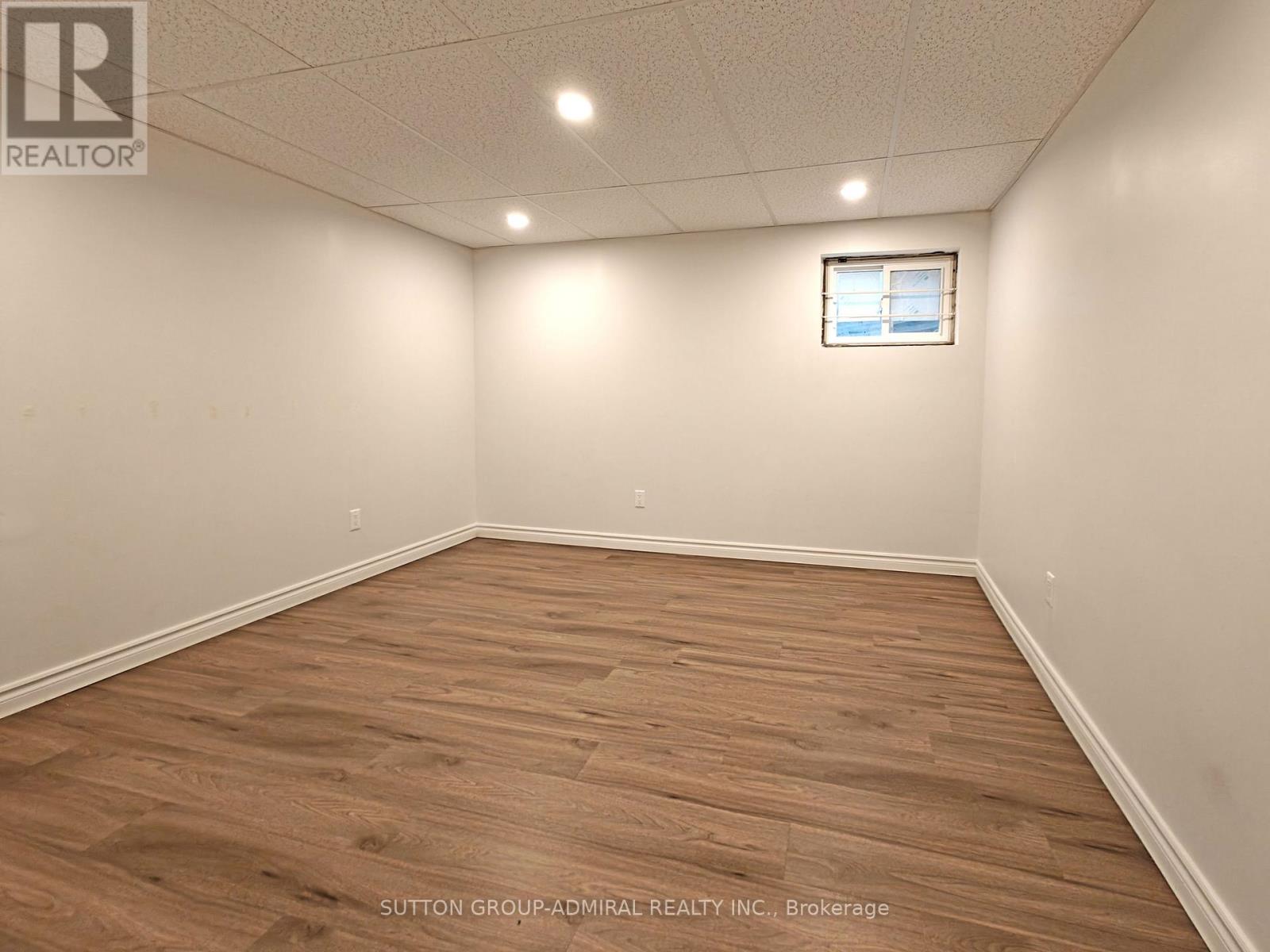 Bsmt - 10 Whitehorn Crescent, Toronto, Ontario  M2J 3B2 - Photo 8 - C12510842