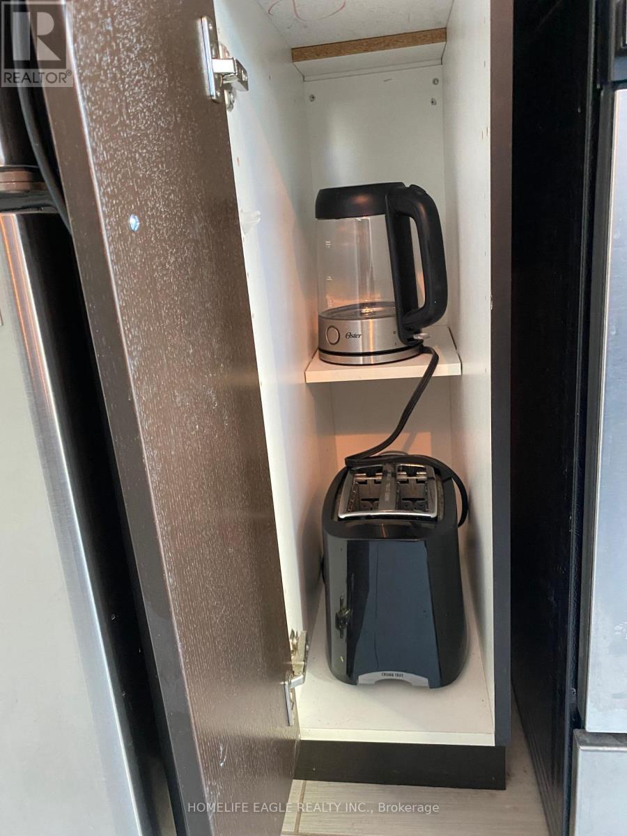 2407 - 1 Scott Street, Toronto, Ontario  M5E 1A1 - Photo 12 - C12510860