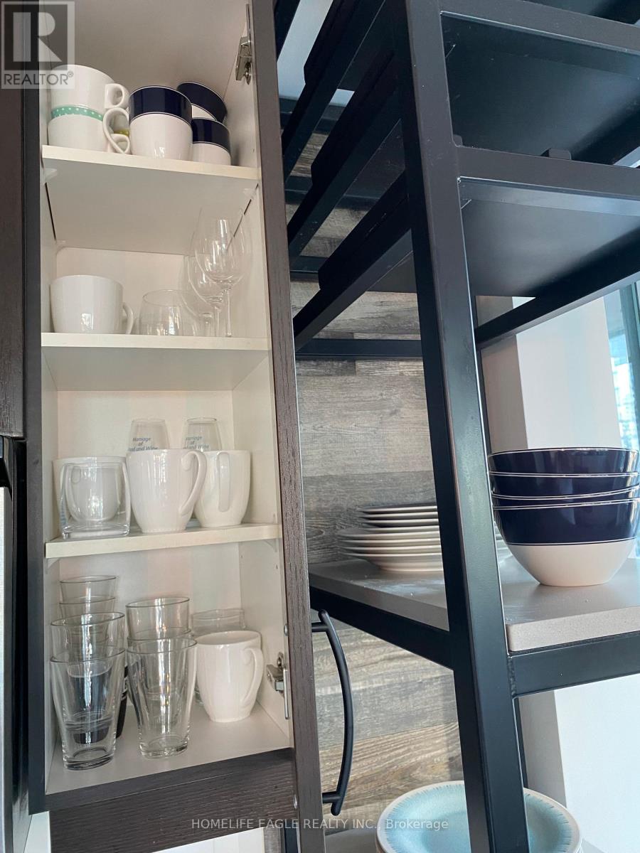 2407 - 1 Scott Street, Toronto, Ontario  M5E 1A1 - Photo 13 - C12510860