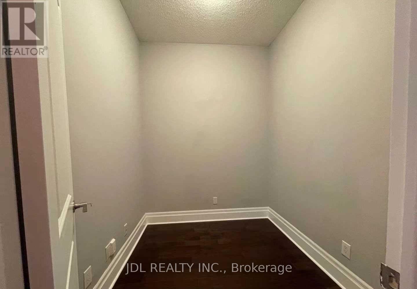 107 - 57 Upper Duke Crescent, Markham, Ontario  L6G 0B9 - Photo 12 - N12510832