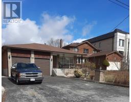 126 SPRUCE AVENUE, Richmond Hill, Ontario