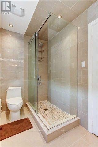 21 Kersey Crescent, Richmond Hill, Ontario  L4C 3W2 - Photo 17 - N12510844