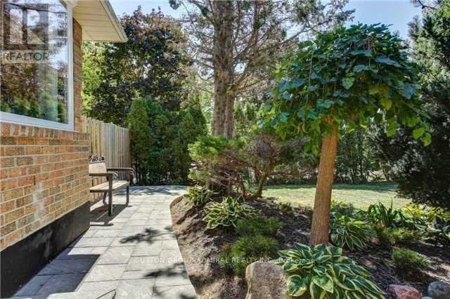 21 Kersey Crescent, Richmond Hill, Ontario  L4C 3W2 - Photo 19 - N12510844