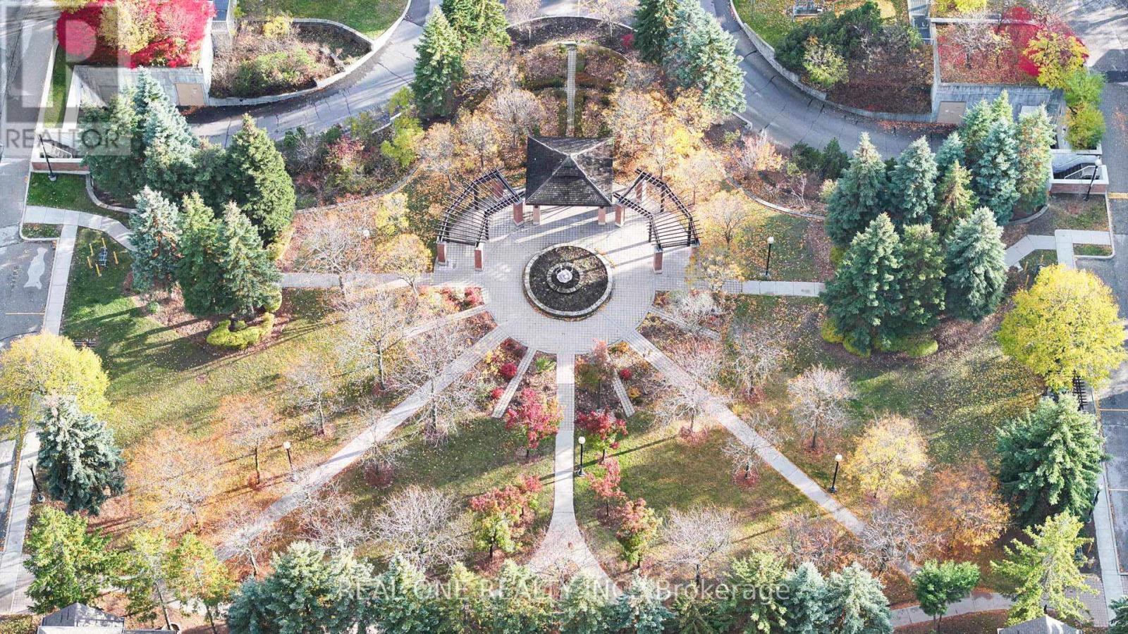 5 - 8 St Moritz Way, Markham, Ontario  L3R 4E8 - Photo 4 - N12510858