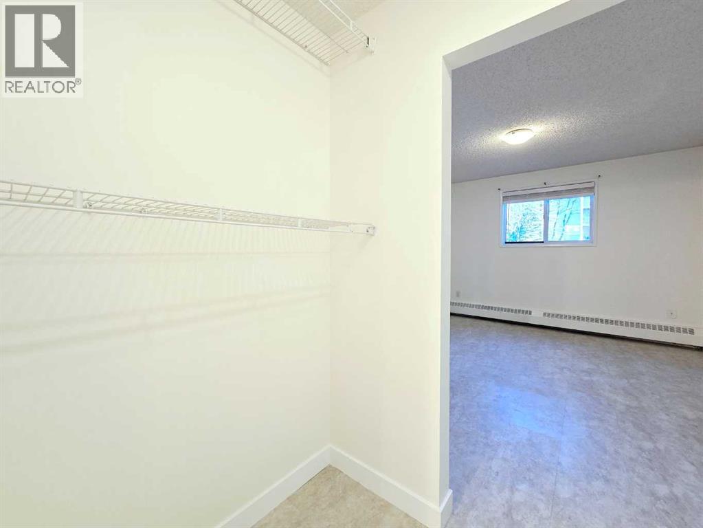 116, 11 Dover Point Se, Calgary, Alberta  T2B 3J8 - Photo 43 - A2268436