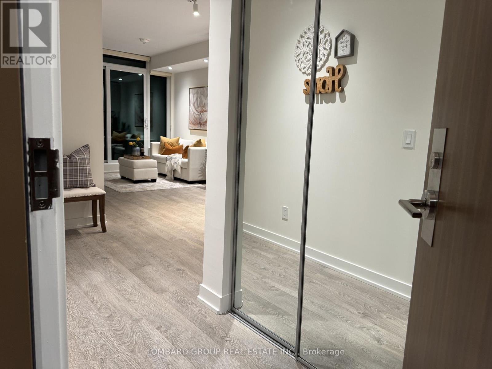 2508 - 1928 Lake Shore Boulevard W, Toronto, Ontario  M6S 0B1 - Photo 5 - W12510850