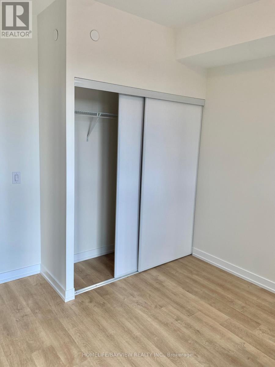 728 - 2300 St. Clair Avenue W, Toronto, Ontario  M6N 0B3 - Photo 10 - W12510864