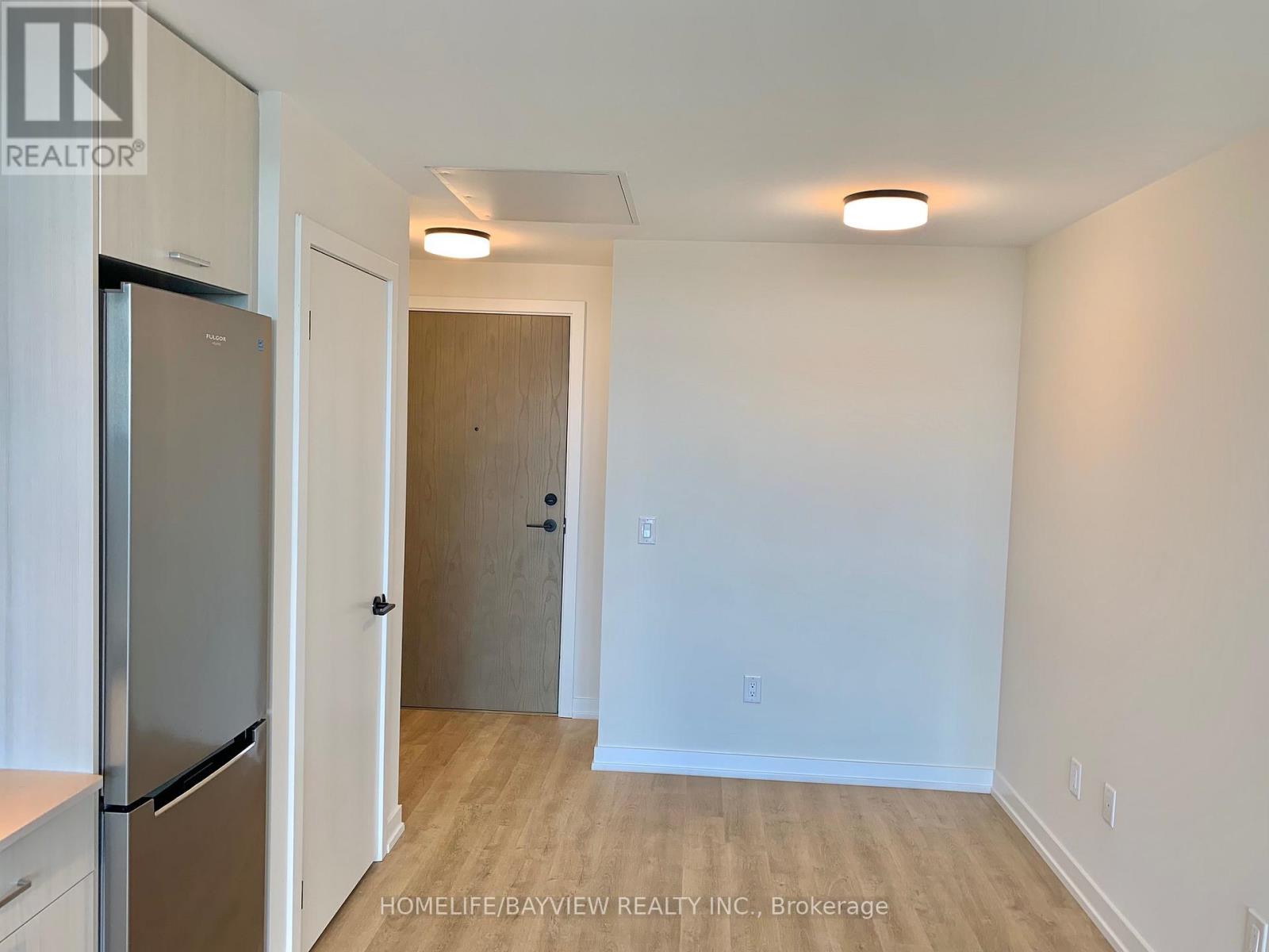 728 - 2300 St. Clair Avenue W, Toronto, Ontario  M6N 0B3 - Photo 7 - W12510864