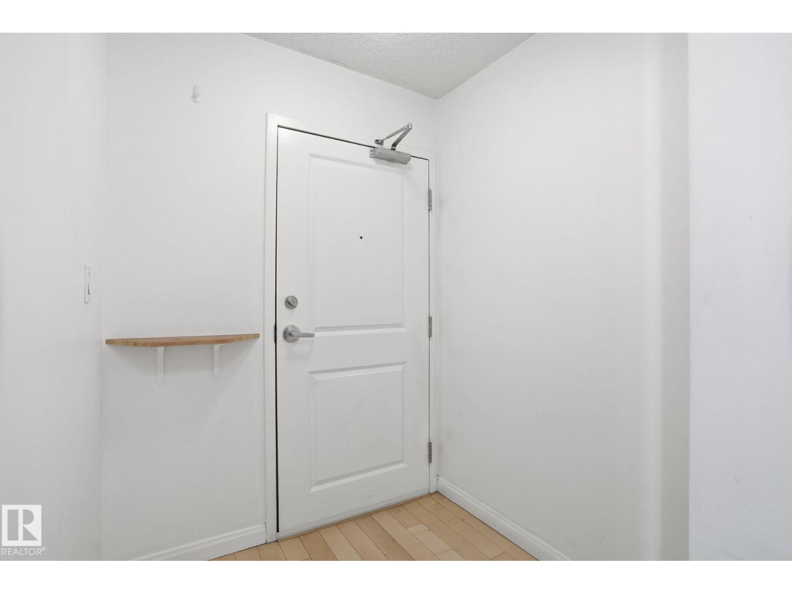 #1101 9819 104 St Nw, Edmonton, Alberta  T5K 0Y8 - Photo 2 - E4464747