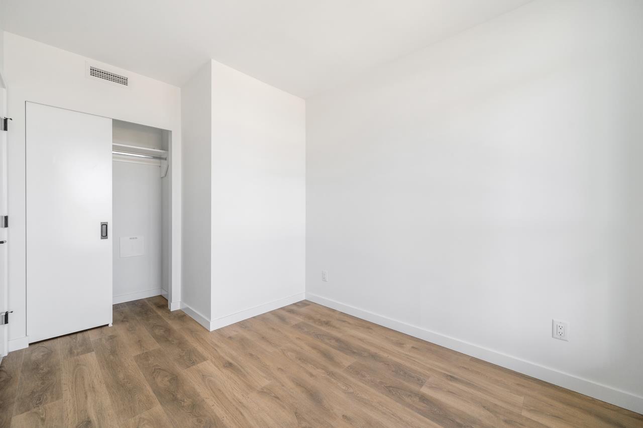 912 13685 102 Avenue, Surrey, British Columbia  V3T 1N7 - Photo 13 - R3064478