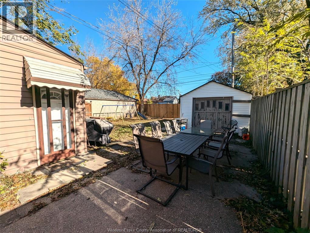 1958 Tourngeau Road, Windsor, Ontario N8W 4N3 - Photo 4 - 25027900