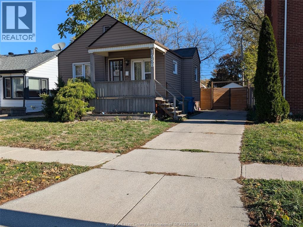 1958 Tourngeau Road, Windsor, Ontario N8W 4N3 - Photo 3 - 25027900