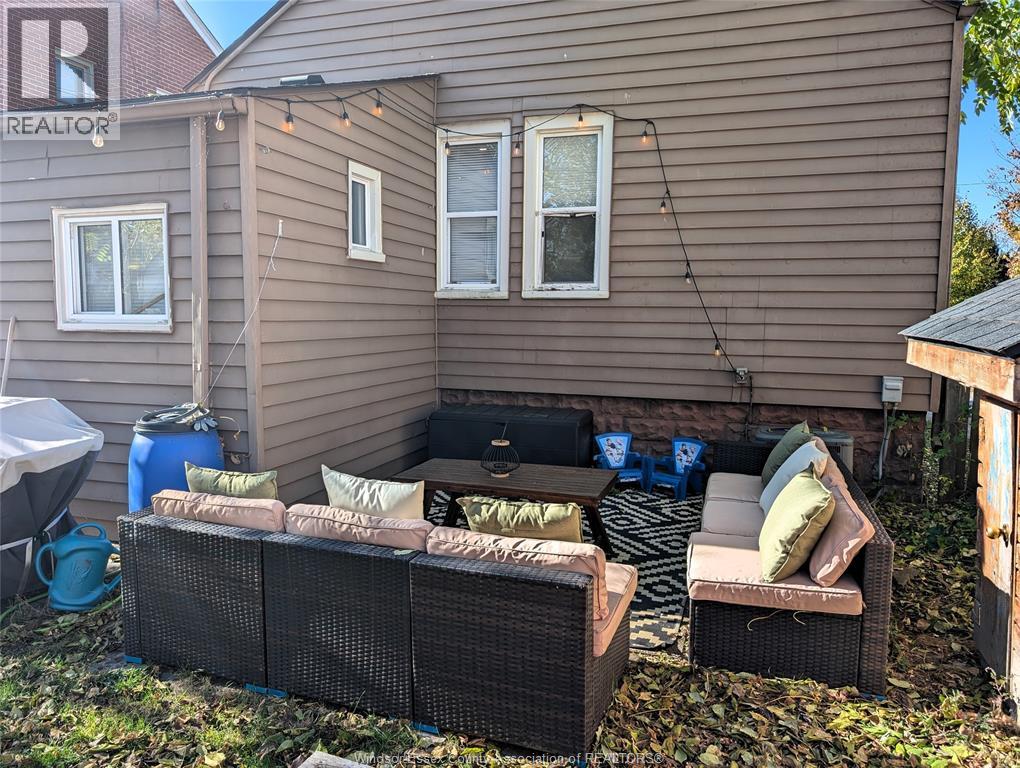 1958 Tourngeau Road, Windsor, Ontario N8W 4N3 - Photo 7 - 25027900