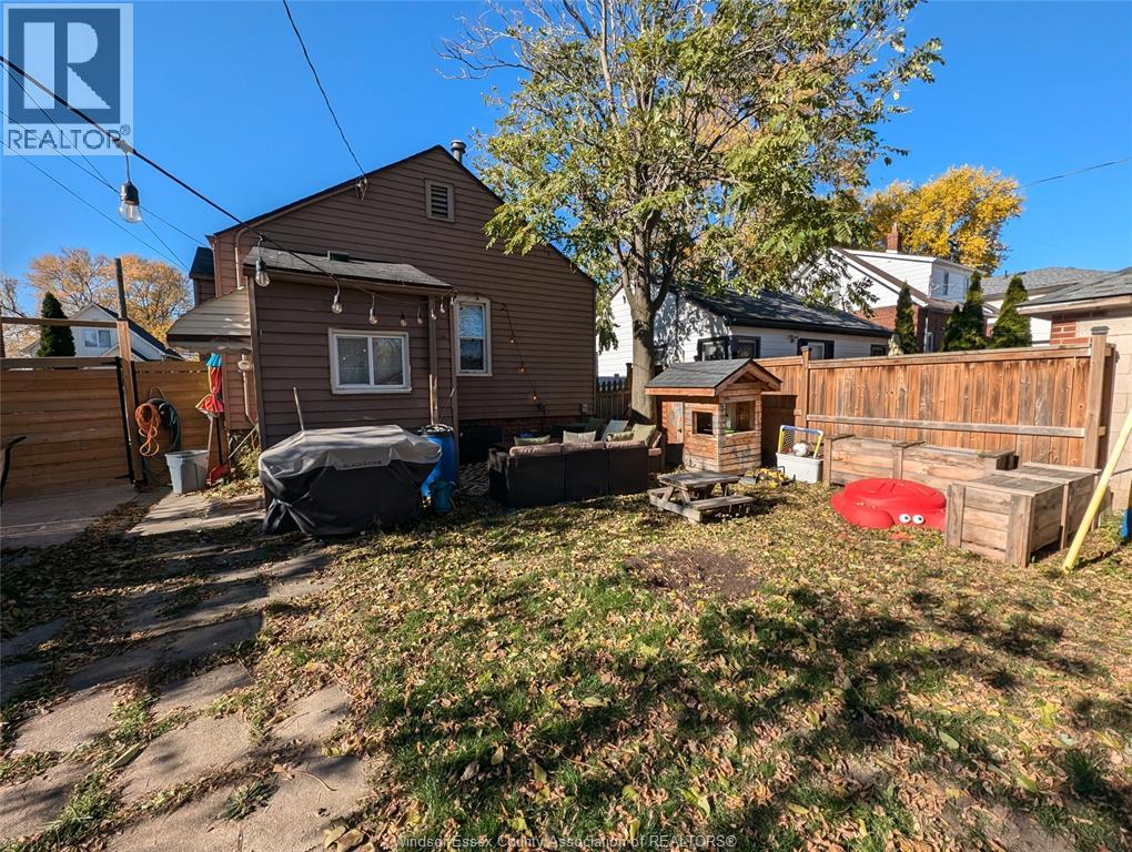 1958 Tourngeau Road, Windsor, Ontario N8W 4N3 - Photo 6 - 25027900