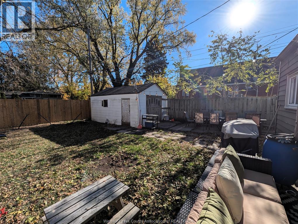 1958 Tourngeau Road, Windsor, Ontario N8W 4N3 - Photo 8 - 25027900