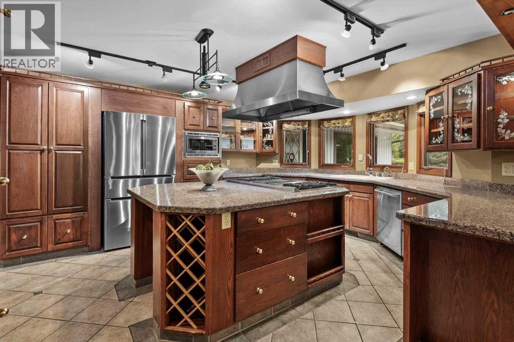 1521 92 Avenue Sw, Calgary, Alberta  T2V 5C9 - Photo 10 - A2254948