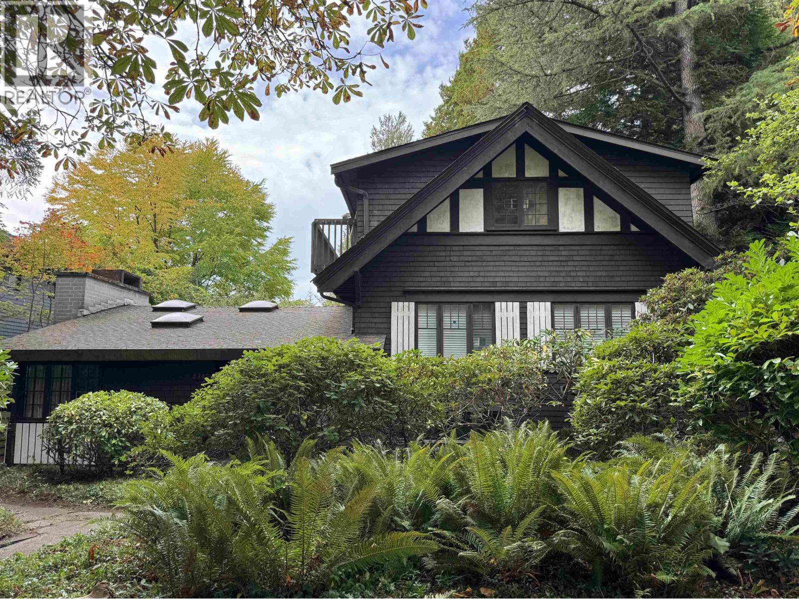 6369 MACDONALD STREET, Vancouver, British Columbia