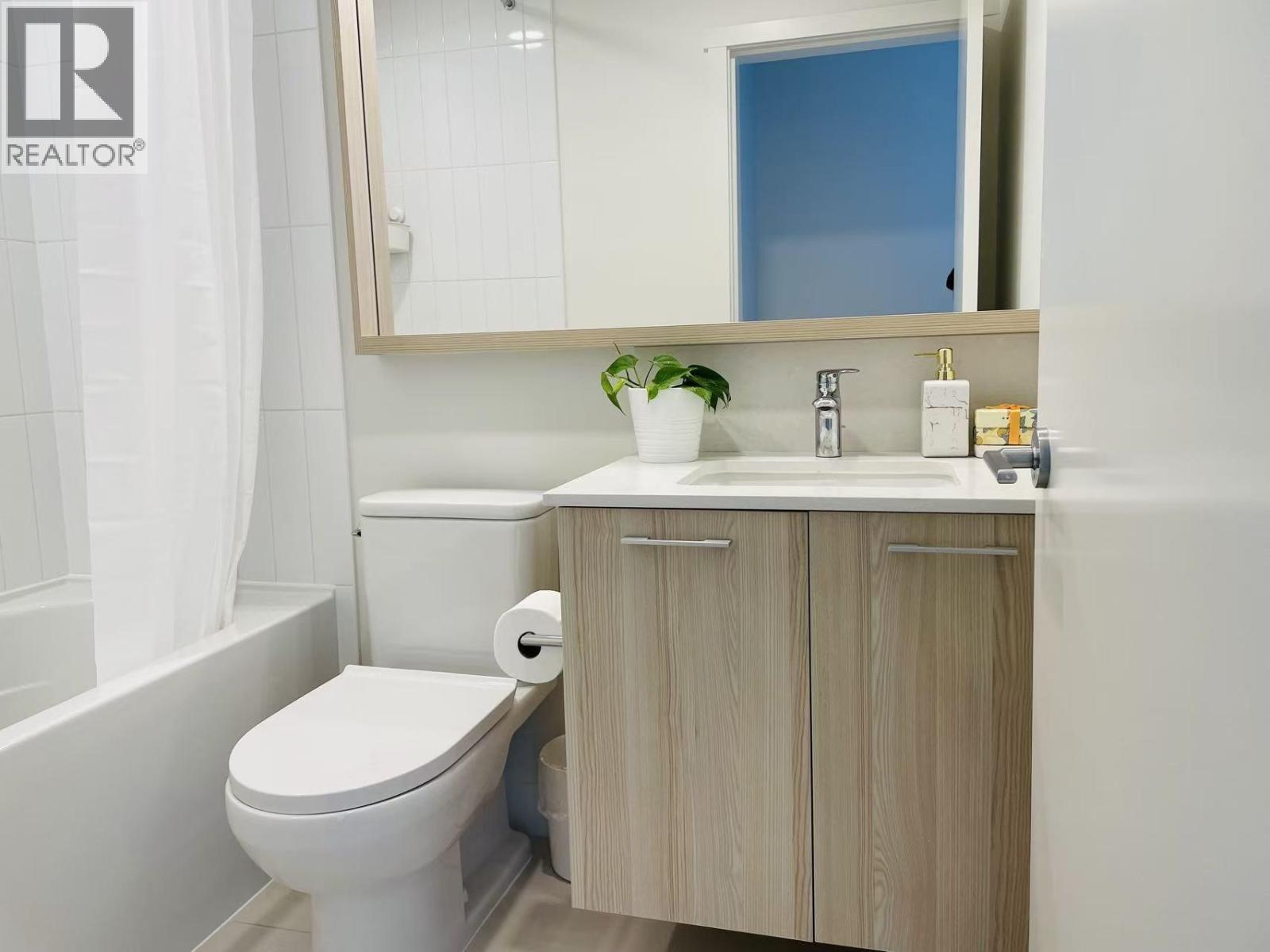 305 741 Anskar Court, Coquitlam, British Columbia  V3J 0N3 - Photo 21 - R3064921