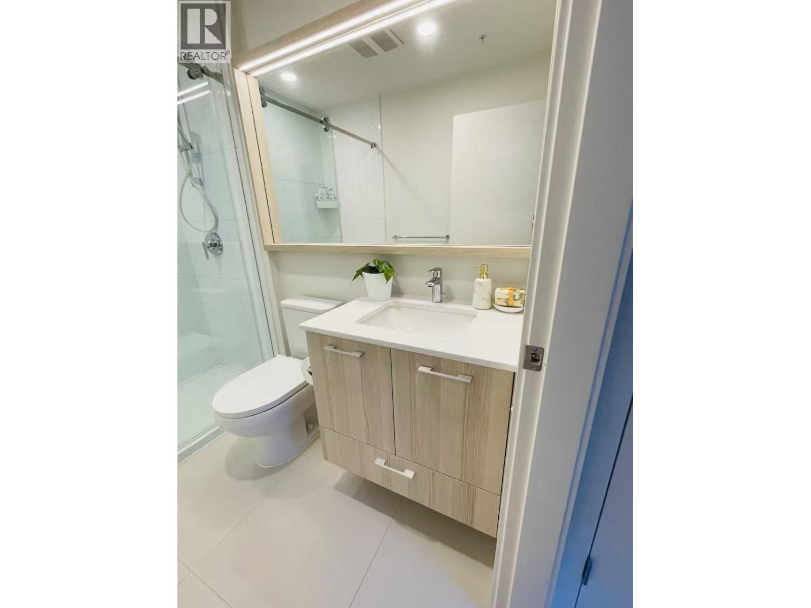 305 741 Anskar Court, Coquitlam, British Columbia  V3J 0N3 - Photo 19 - R3064921