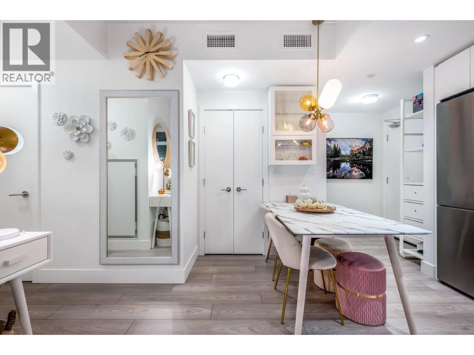 411 3581 E Kent North Avenue, Vancouver, British Columbia  V5S 0H6 - Photo 8 - R3064800