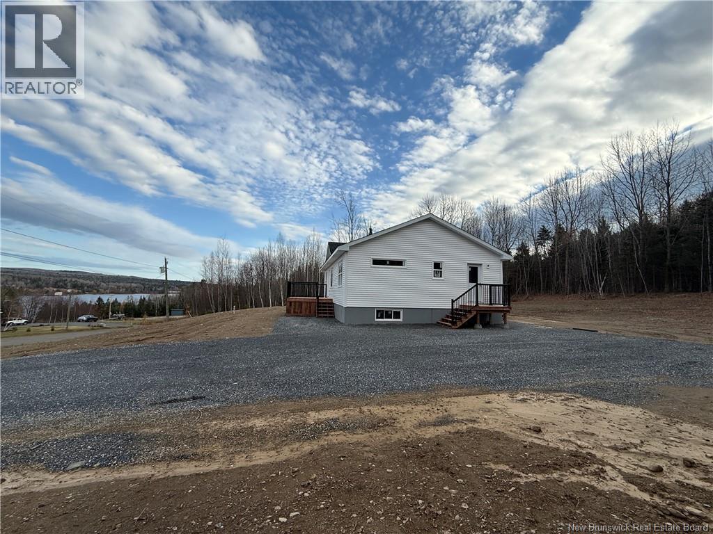 11 Clearview Court, Nackawic, New Brunswick  E6G 0B6 - Photo 8 - NB119820
