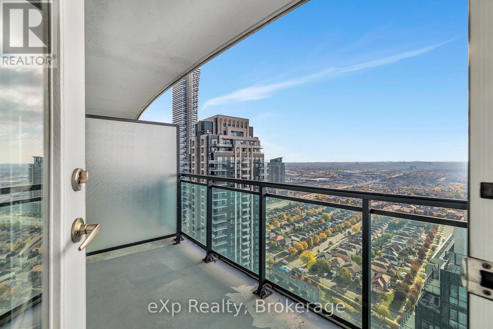 3105 - 4099 Brickstone Mews, Mississauga, Ontario  L5B 0G2 - Photo 12 - W12510950