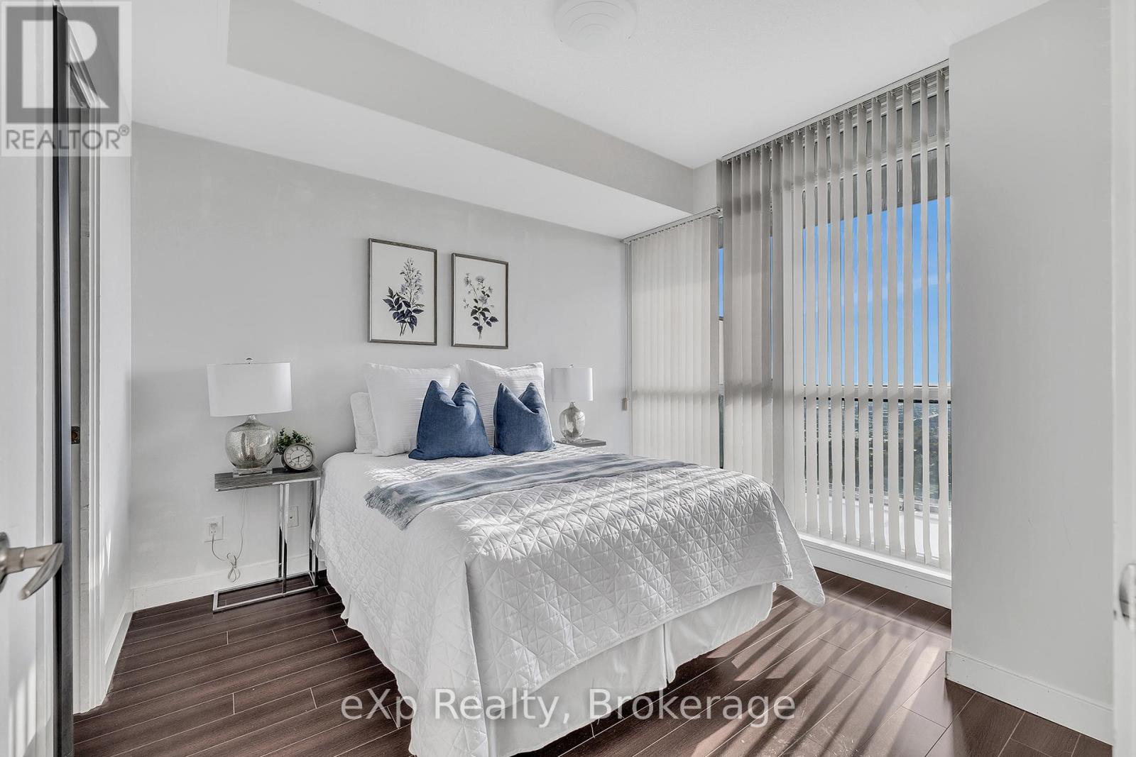 3105 - 4099 Brickstone Mews, Mississauga, Ontario  L5B 0G2 - Photo 9 - W12510950