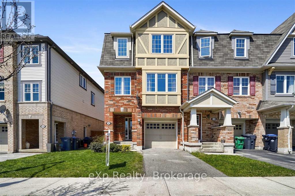 22 DONOMORE DRIVE, Brampton, Ontario