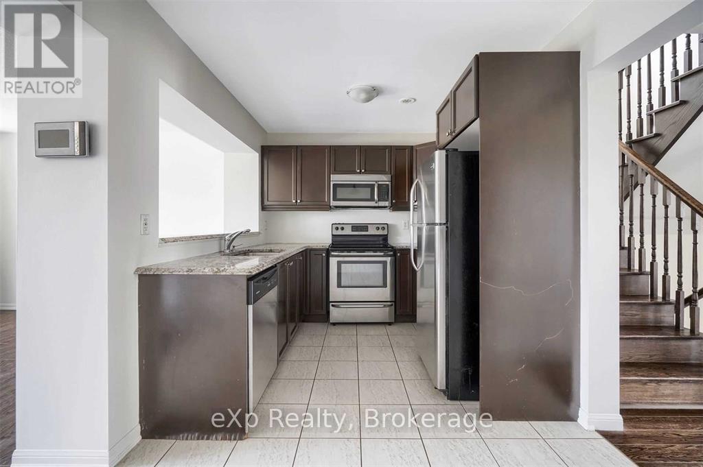 22 Donomore Drive, Brampton, Ontario  L7A 0S7 - Photo 15 - W12510952