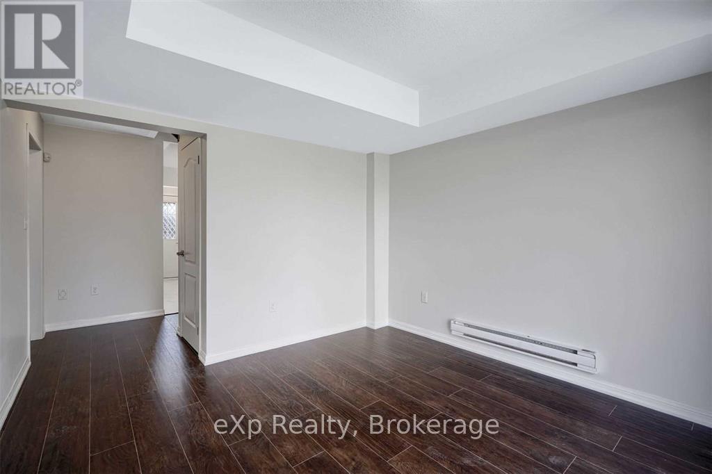 22 Donomore Drive, Brampton, Ontario  L7A 0S7 - Photo 6 - W12510952