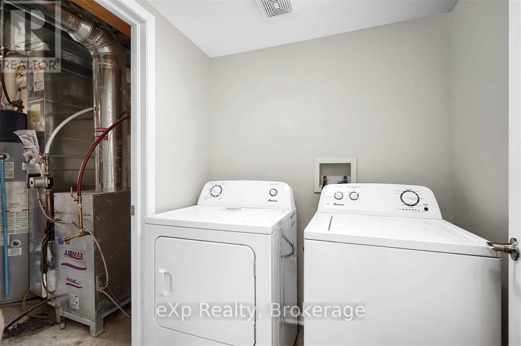 22 Donomore Drive, Brampton, Ontario  L7A 0S7 - Photo 7 - W12510952