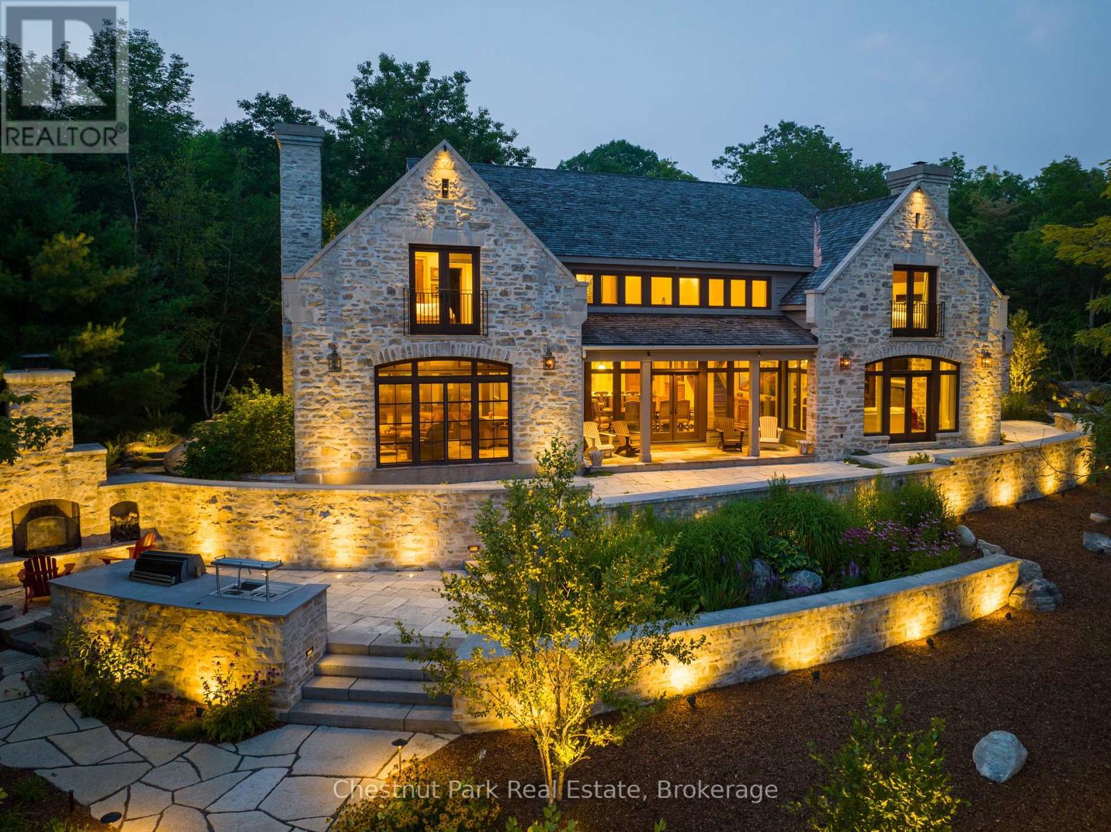 Unit 3 - 4805 Muskoka Road 169 Road, Muskoka Lakes, Ontario P0C 1H0 - Photo 2 - X12510934