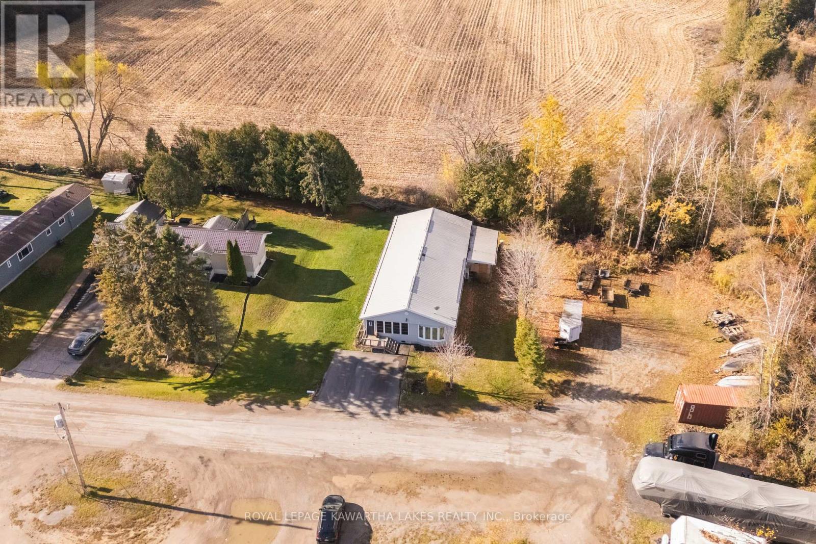 18 Hill Street, Kawartha Lakes, Ontario K9V 0H5 - Photo 2 - X12510914