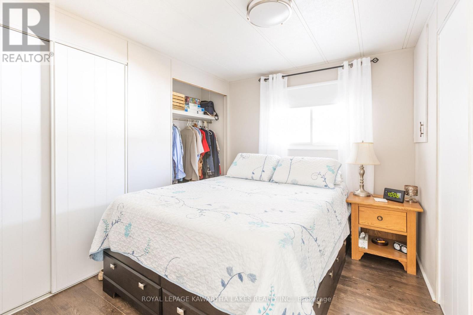 18 Hill Street, Kawartha Lakes, Ontario K9V 0H5 - Photo 24 - X12510914