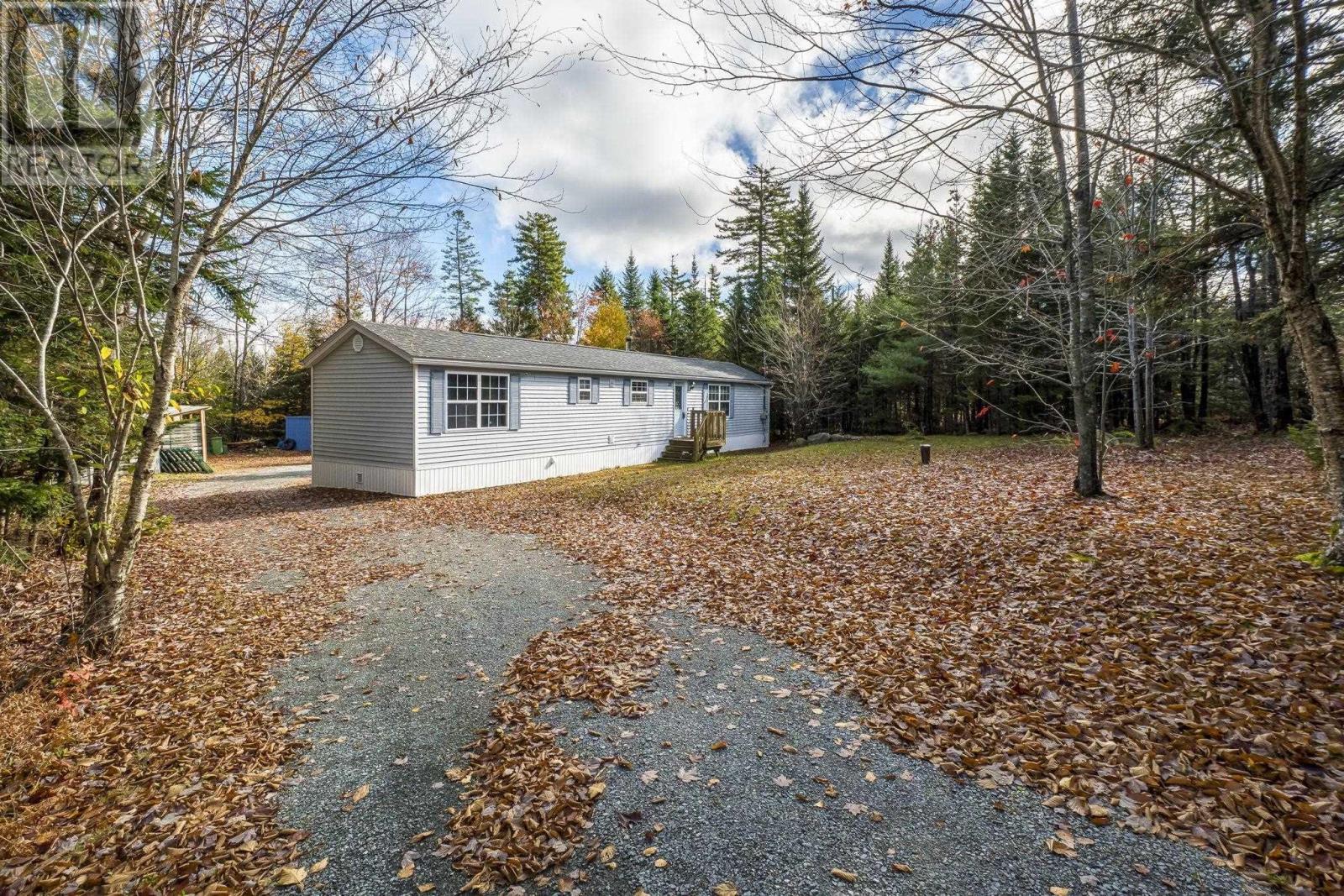 319 Myra Road, Porters Lake, Nova Scotia  B3E 1G2 - Photo 1 - 202526849